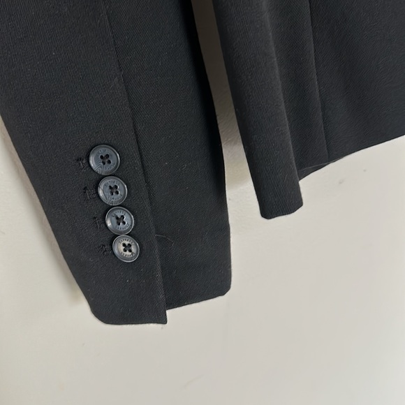 Express Notch Collar One Button Blazer - Black - 2 - Picture 8 of 13